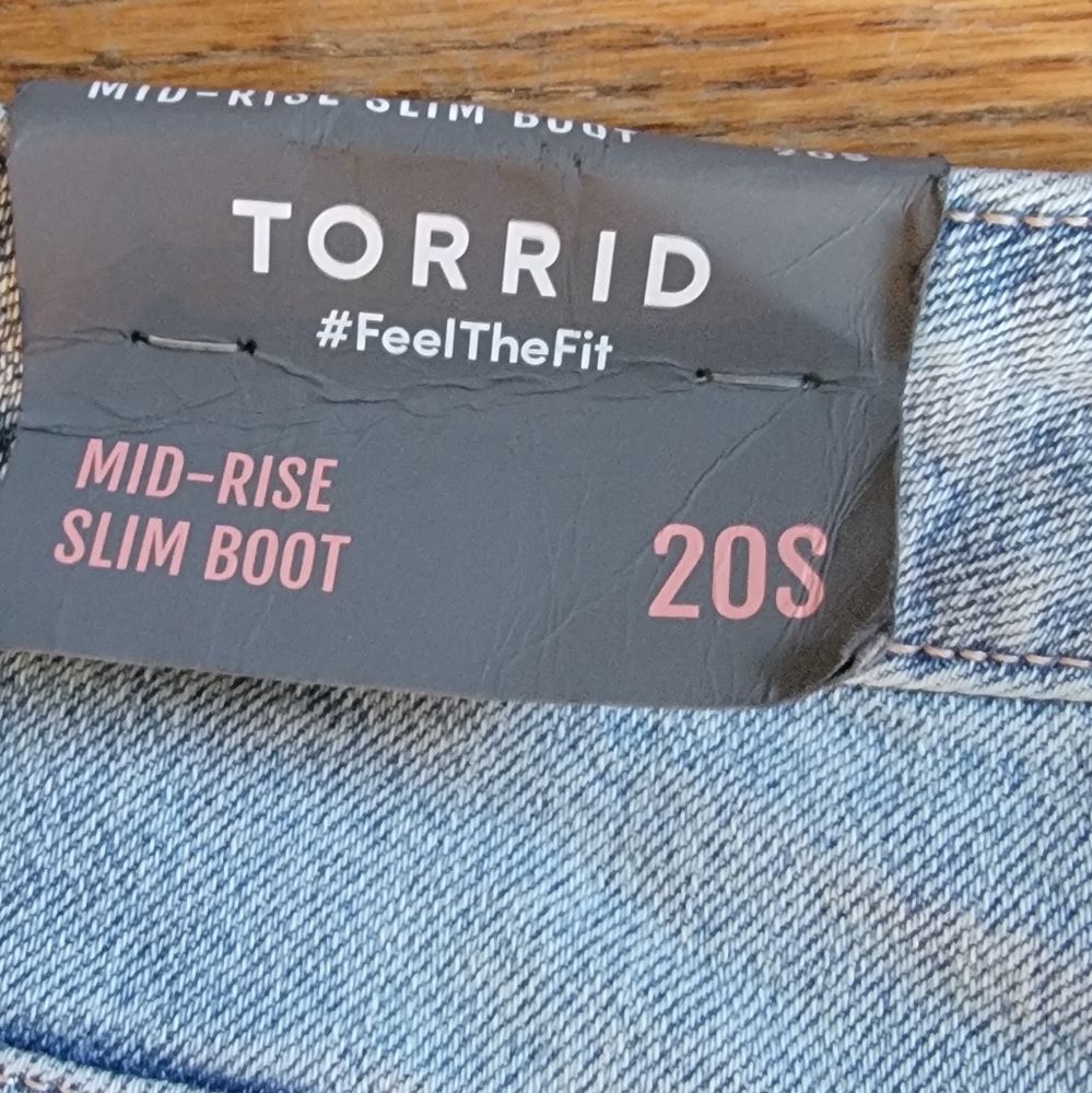 Torrid 20s Mid-rise Slim-Boot jeans, 20S - Picture 7 of 11